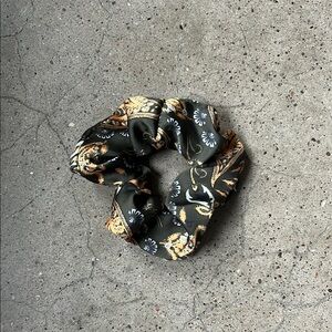 American Eagle Satin Scrunchie in olive boho
